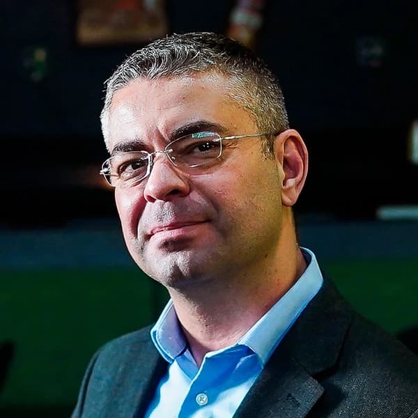 Antonio Paes Antonio Paes